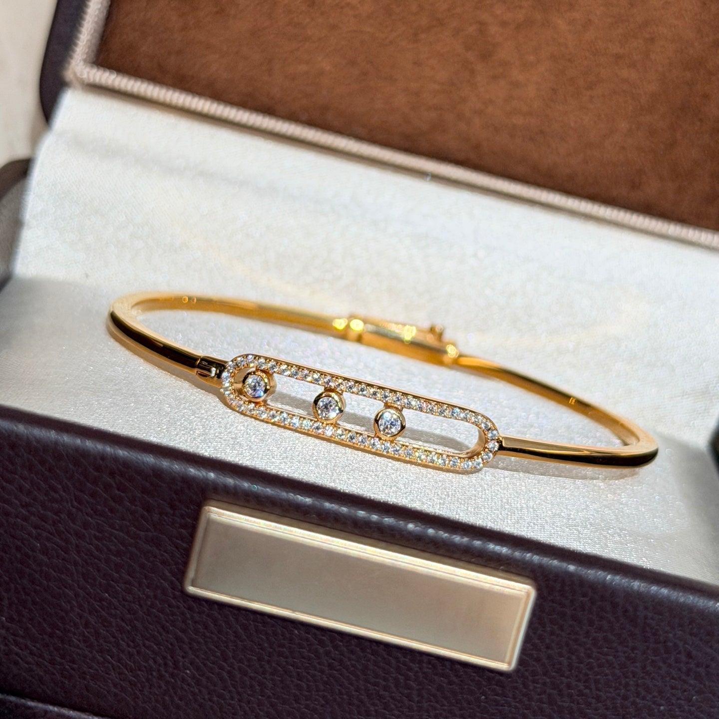 [Twinkle ]Move Pavé Diamond Bangle Bracelet M