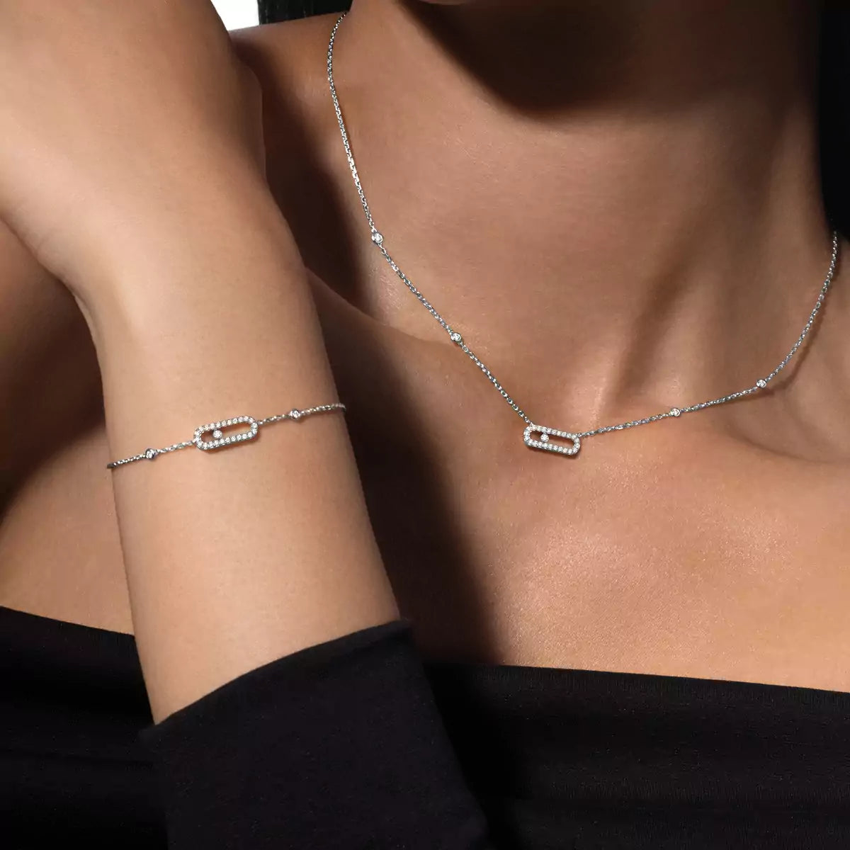 [Twinkle ]Move Uno Necklace